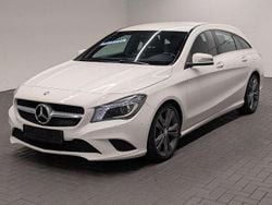 Calcitweiss Gebraucht 2016 Mercedes CLA200 Kombi | 17.980 € (Fairer Preis)