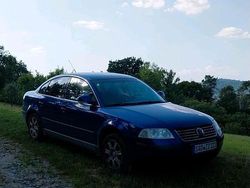 Blau Gebraucht 2004 VW Passat Limousine | 2.400 € (Etwas zu teuer)