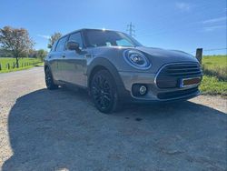 Grau Gebraucht 2020 Mini Cooper Clubman Essential Kombi | 19.500 € (Guter Preis)