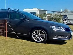 Grau Gebraucht 2014 VW Passat Exclusive Kombi | 7.700 € (Fairer Preis)