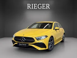 Gelb Gebraucht 2024 Mercedes A200 AMG Limousine | 30.655 € (Fairer Preis)