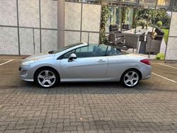 Silber Gebraucht 2009 Peugeot 308 CC Platinum Cabrio | 4.999 € (Superpreis)