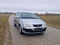 Silber Gebraucht 2008 Kia Rio EX Limousine | 1.350 € (Fairer Preis)