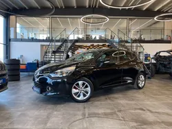 Schwarz Gebraucht 2016 Renault Clio IV LIMITED Limousine | 6.699 € (Guter Preis)