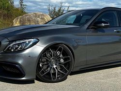 Grau Gebraucht 2017 Mercedes C63 AMG AMG Kombi | 48.900 € (Etwas zu teuer)