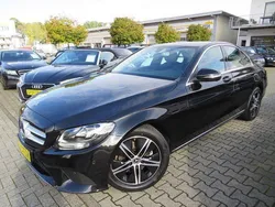 Obsidianschwarz metalliclack Gebraucht 2019 Mercedes C220 Avantgarde Limousine | 26.990 € (Guter Preis)