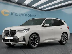 Grau Neu 2025 BMW 220 SUV | 81.149 €