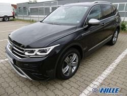 Deep black perleffekt Gebraucht 2022 VW Tiguan Allspace Elegance SUV | 33.660 € (Guter Preis)