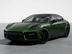 Oakgrünmetallic neo Neu 2025 Porsche Panamera Turbo S Limousine | 272.364 €
