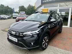 Schwarz Gebraucht 2023 Dacia Sandero Expression Kleinwagen | 18.800 € (Etwas zu teuer)