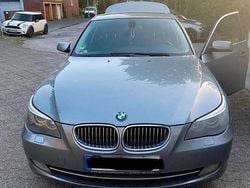 Grau Gebraucht 2009 BMW 523 Limousine | 4.500 € (Superpreis)