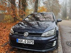 Blau Gebraucht 2015 VW Golf VII GTD Kombi | 9.749 € (Guter Preis)