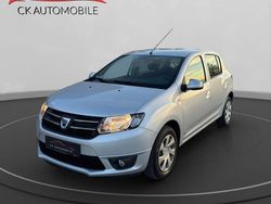 Grau Gebraucht 2014 Dacia Sandero Lauréate Limousine | 4.499 € (Fairer Preis)