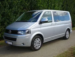 Grau Gebraucht 2015 VW T5 Highline Van | 37.500 €