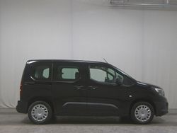 Schwarz Gebraucht 2021 Opel Combo Van / Kleinbus | 12.980 € (Fairer Preis)