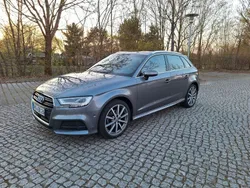 Monsungrau metallic Gebraucht 2018 Audi A3 Sportback S-Line Limousine | 18.880 € (Fairer Preis)