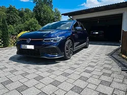 Blau Gebraucht 2022 VW Golf VIII GTI Clubsport Limousine | 27.800 € (Superpreis)