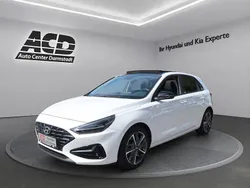 Weiß Gebraucht 2022 Hyundai i30 Edition 30+ Limousine | 17.970 € (Fairer Preis)