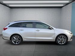 Silber Neu 2025 Hyundai i30 Kombi | 24.249 € (Teuer)