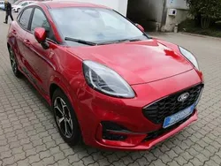 Rot Neu 2025 Ford Puma Gen-E ST-Line SUV | 31.950 €