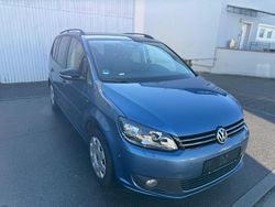 Blau Gebraucht 2012 VW Touran Match Van / Kleinbus | 5.450 € (Guter Preis)