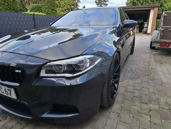 Grau Gebraucht 2015 BMW M5 Competition Edition Limousine | 43.999 € (Teuer)