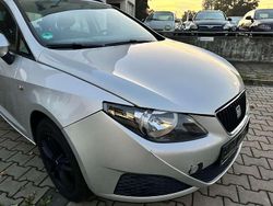 Silber Gebraucht 2011 Seat Ibiza ST Reference Kombi | 2.490 € (Fairer Preis)