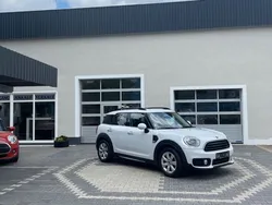 Weiss Gebraucht 2019 Mini One Countryman SUV | 20.490 € (Etwas zu teuer)