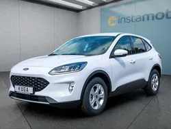 Weiß Gebraucht 2024 Ford Kuga Cool & Connect SUV | 30.299 € (Superpreis)