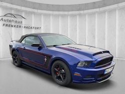 Blau Gebraucht 2012 Ford Mustang Premium Cabrio | 19.349 € (Etwas zu teuer)