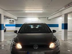 Grau Gebraucht 2015 VW Golf VII Kombi | 7.500 € (Fairer Preis)