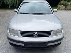 Grau Gebraucht 1997 VW Passat Limousine | 1.400 € (Fairer Preis)