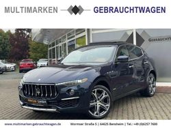 Blau Gebraucht 2019 Maserati Levante SUV | 37.990 € (Superpreis)