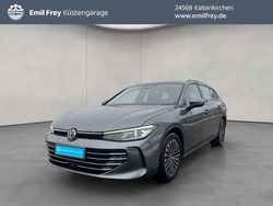 Grau Gebraucht 2025 VW Passat Elegance Kombi | 39.990 € (Guter Preis)