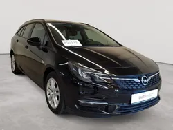 Onyxschwarz metallic Gebraucht 2020 Opel Astra Business Edition Kombi | 8.490 € (Fairer Preis)