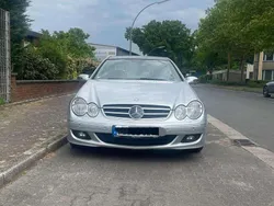 Silber Gebraucht 2005 Mercedes CLK350 Kleinwagen | 5.150 € (Fairer Preis)
