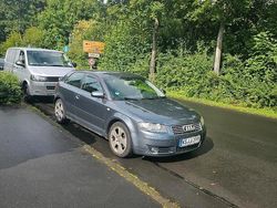 Grau Gebraucht 2004 Audi A3 Coupé | 3.000 € (Fairer Preis)