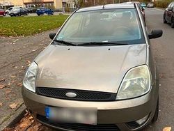 Andere farben Gebraucht 2004 Ford Fiesta Kleinwagen | 850 €
