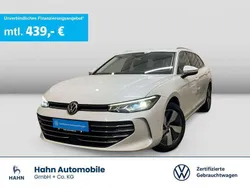 Oryxweiß perlmutteffekt Gebraucht 2024 VW Passat Business Kombi | 34.990 € (Teuer)