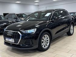 Schwarz Gebraucht 2022 Audi Q3 Ambiente SUV | 23.500 € (Guter Preis)