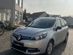 Grau Gebraucht 2014 Renault Scénic III LIMITED Van / Kleinbus | 4.300 € (Guter Preis)