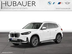 Weiß Gebraucht 2024 BMW iX1 xLine SUV | 44.190 € (Fairer Preis)