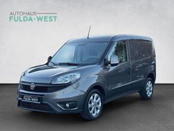 Grau Gebraucht 2016 Fiat Doblò Van / Kleinbus | 7.940 € (Guter Preis)