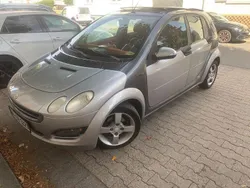 Silber Gebraucht 2004 Smart ForFour Passion Limousine | 850 € (Fairer Preis)