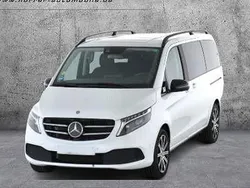 Weiß Gebraucht 2024 Mercedes V250 Edition Van / Kleinbus | 57.740 € (Fairer Preis)