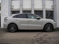 Kreide Gebraucht 2024 Porsche Cayenne SUV | 117.500 €