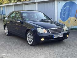 Gebraucht 2001 Mercedes C180 Classic Limousine | 2.400 € (Etwas zu teuer)