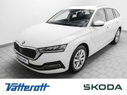 Bila candy/candyweiss Gebraucht 2023 Skoda Octavia Style Kombi | 24.930 € (Fairer Preis)
