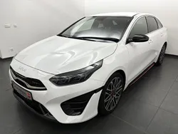 Weiß Gebraucht 2022 Kia ProCeed Kleinwagen | 24.990 € (Fairer Preis)