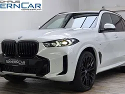 (0a96) mineralweiss metallic Gebraucht 2025 BMW X5 M Sport SUV | 96.789 € (Superpreis)